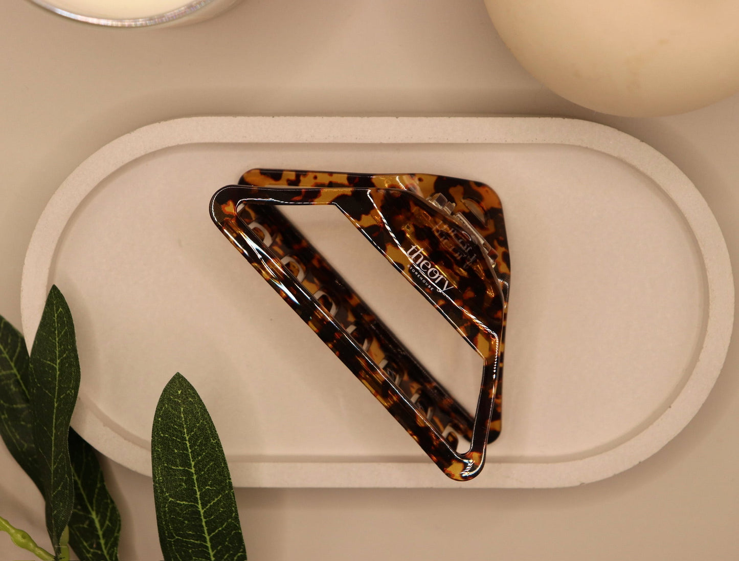 Small Triangle Claw Clip